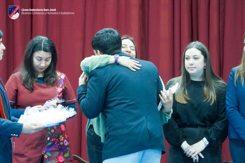 Emotivo acto de conmemoración del Día Internacional de la Mujer reconoció la labor de las educadoras